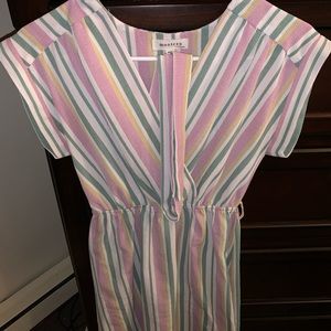 Striped summer dress, comes with belt